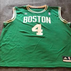 Adidas Boston Celtics Isaiah Thomas Jersey.